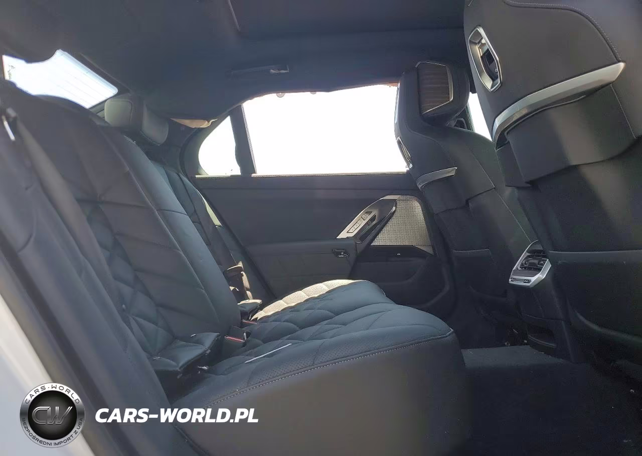 2025 BMW 740 Xi VIN:WBA33EH05SCU74076 - 10