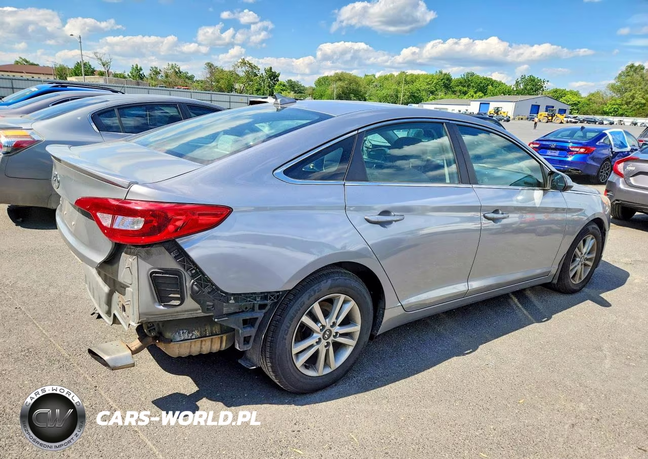 2016 Hyundai Sonata Se VIN:5NPE24AF4GH407021 - 3