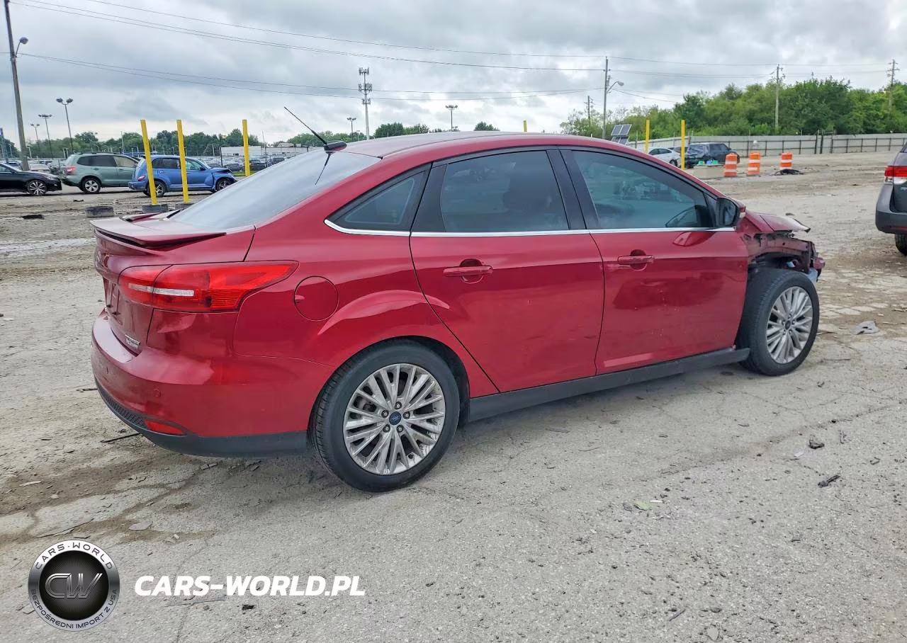 2017 Ford Focus Titanium VIN:1FADP3J21HL295074 - 3