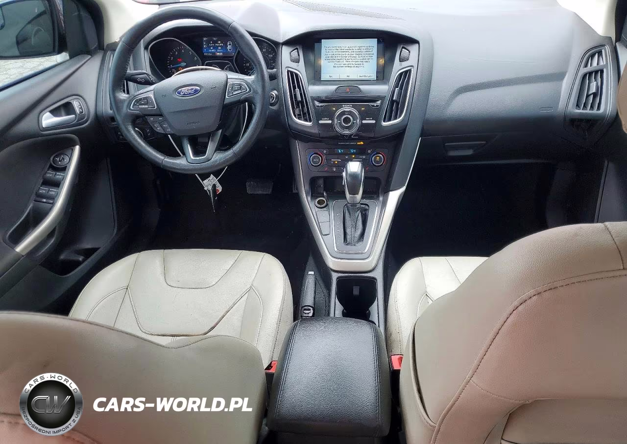 2017 Ford Focus Titanium VIN:1FADP3J21HL295074 - 8