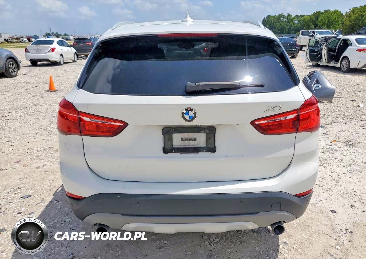 2017 BMW X1 Sdrive28I VIN:WBXHU7C31H5H35483 - 6