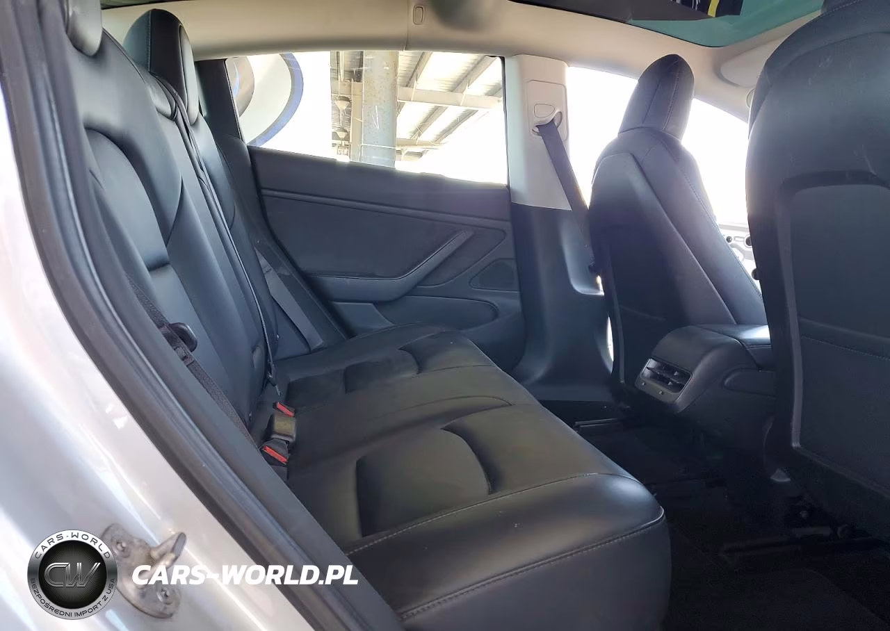 2018 Tesla Model 3 VIN:5YJ3E1EB7JF069253 - 10