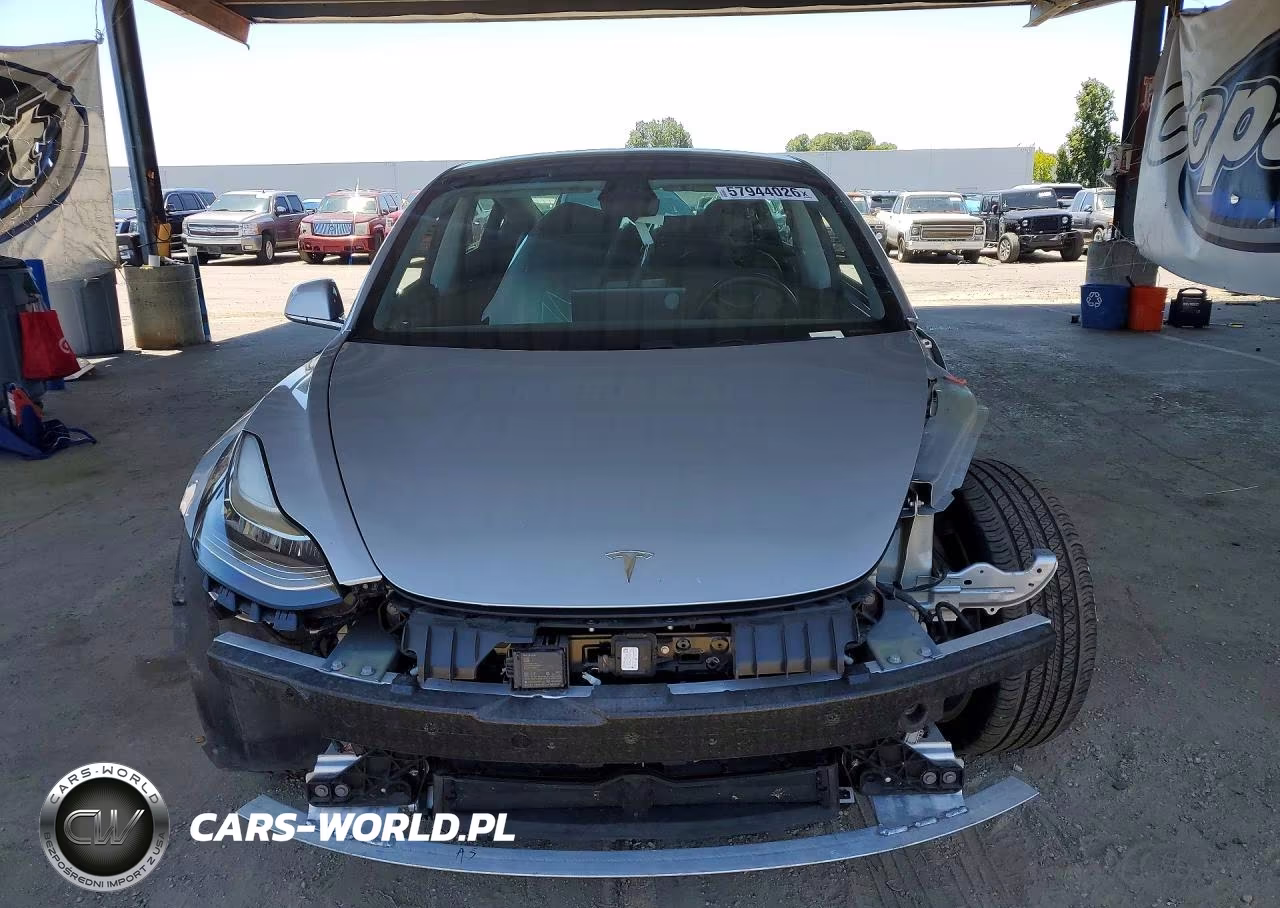 2018 Tesla Model 3 VIN:5YJ3E1EB7JF069253 - 5