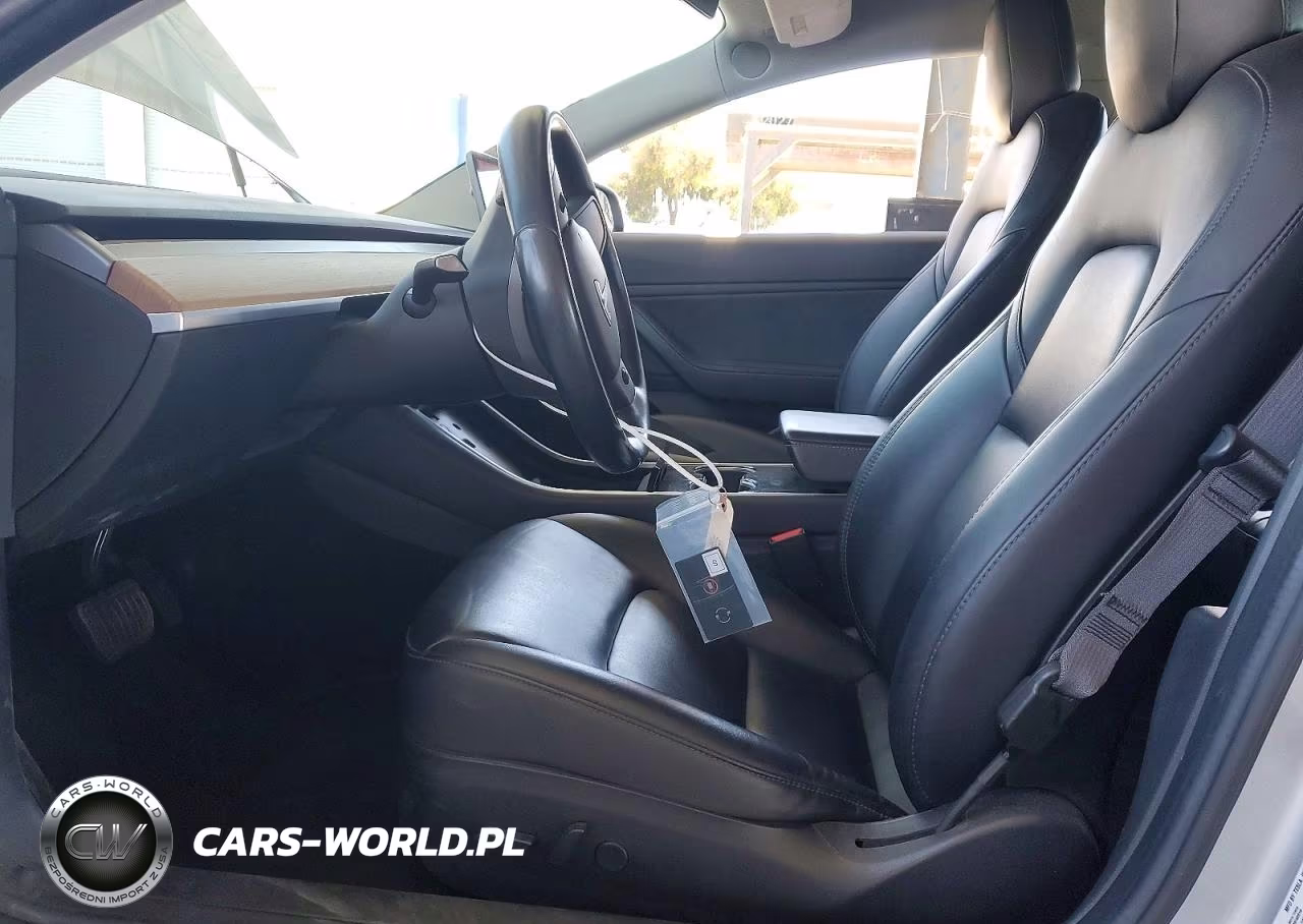 2018 Tesla Model 3 VIN:5YJ3E1EB7JF069253 - 7