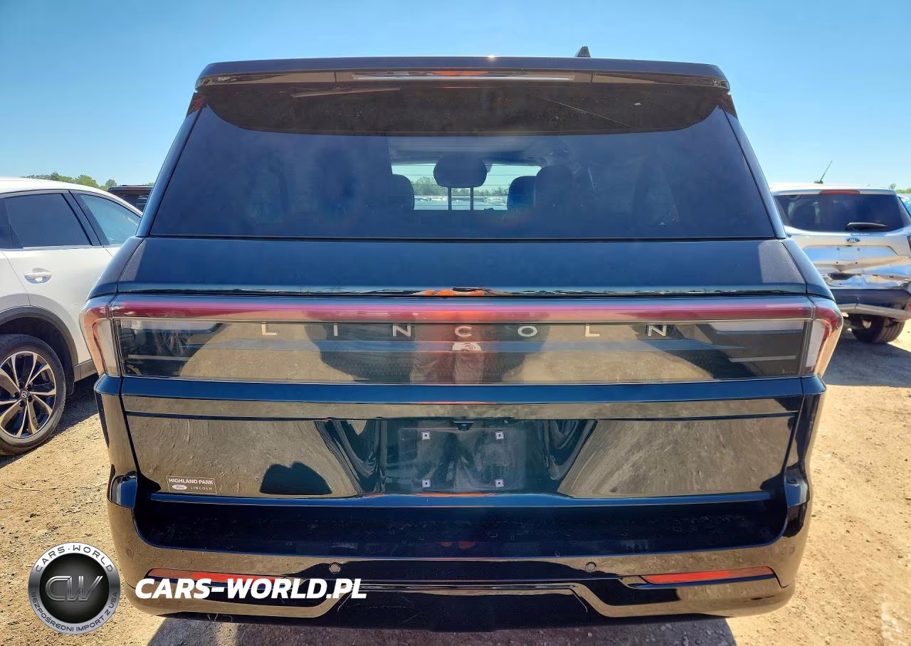 2025 Lincoln Navigator L Reserve VIN:5LMJJ3LG5SEL13958 - 6