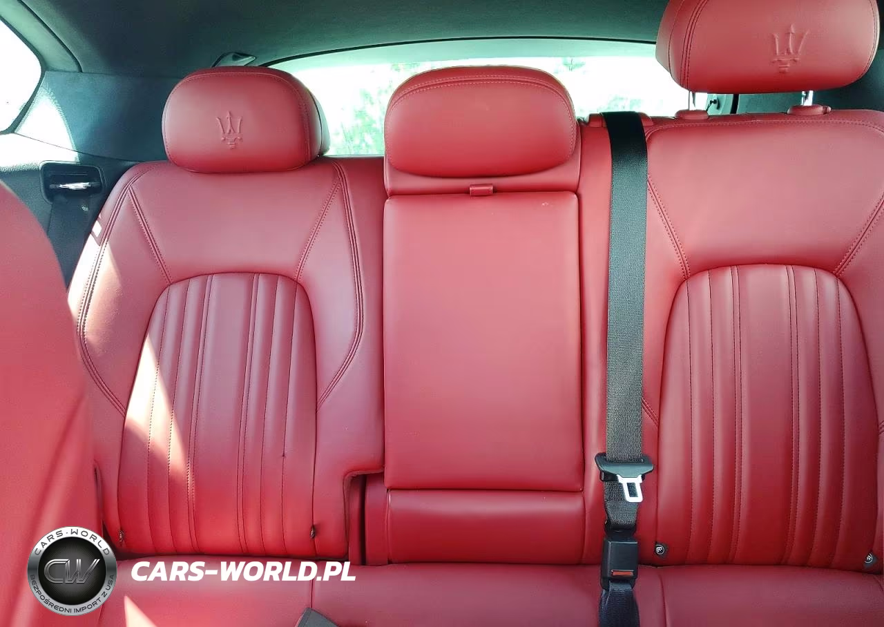 2018 Maserati Levante VIN:ZN661XUA5JX291959 - 10