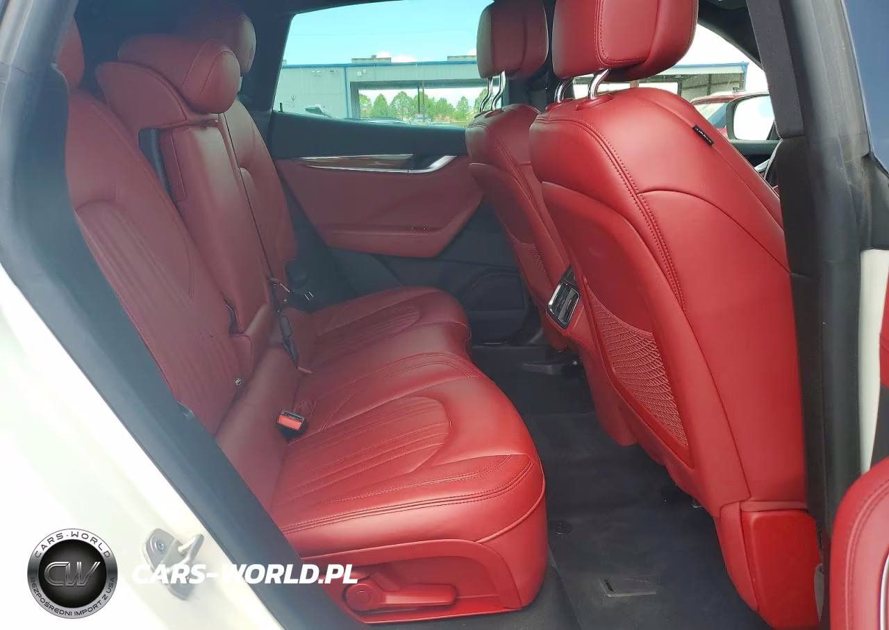 2018 Maserati Levante VIN:ZN661XUA5JX291959 - 11
