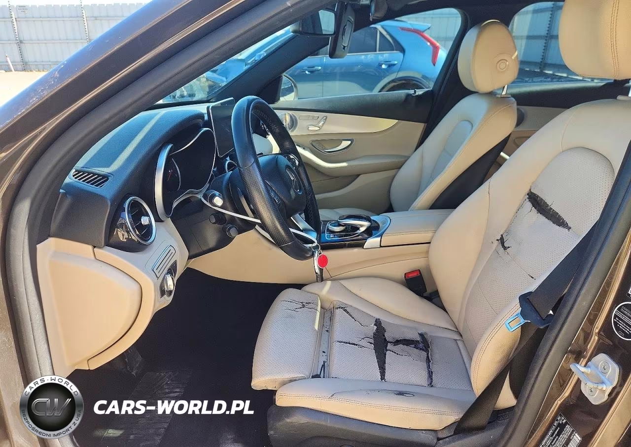 2015 Mercedes-Benz C 300 VIN:55SWF4JB0FU091263 - 7