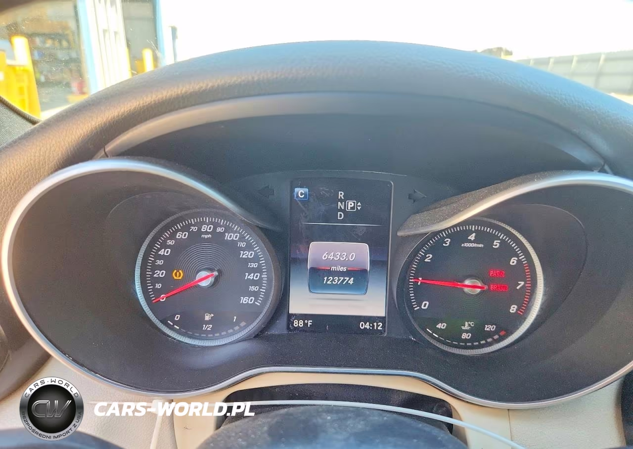 2015 Mercedes-Benz C 300 VIN:55SWF4JB0FU091263 - 9