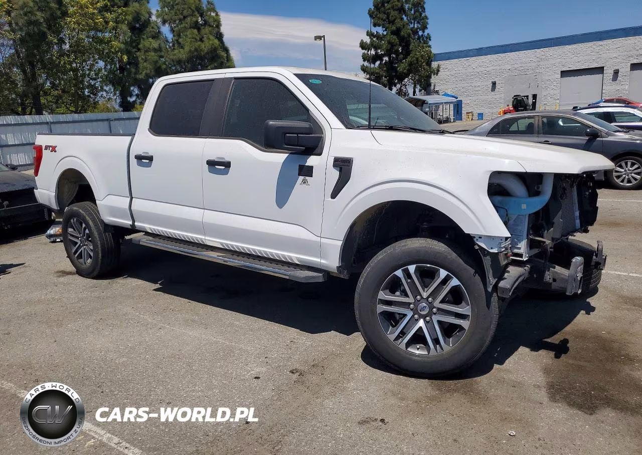 2023 Ford F150 Supercrew VIN:1FTEW1C57PFA98310 - 4
