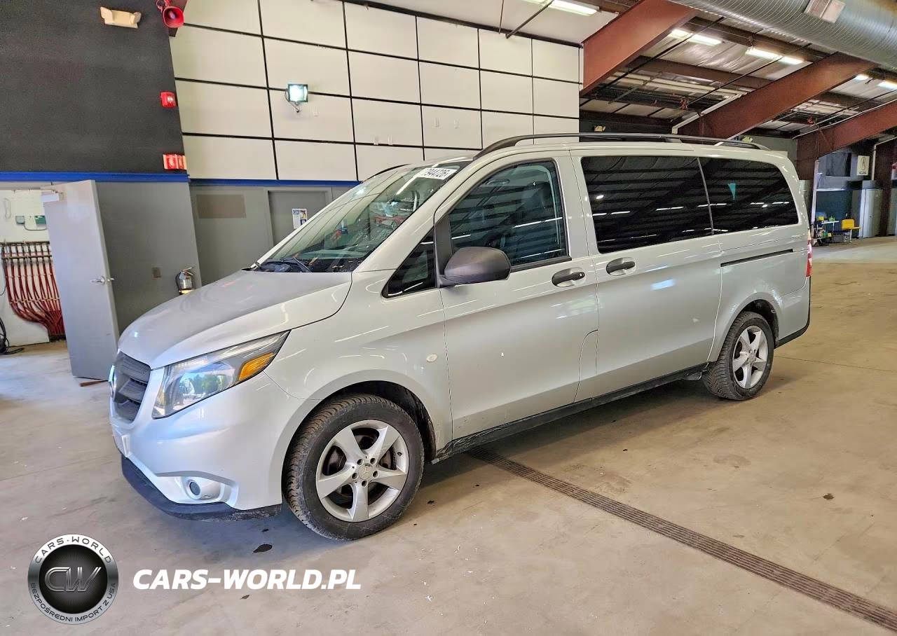 2016 Mercedes-Benz Metris