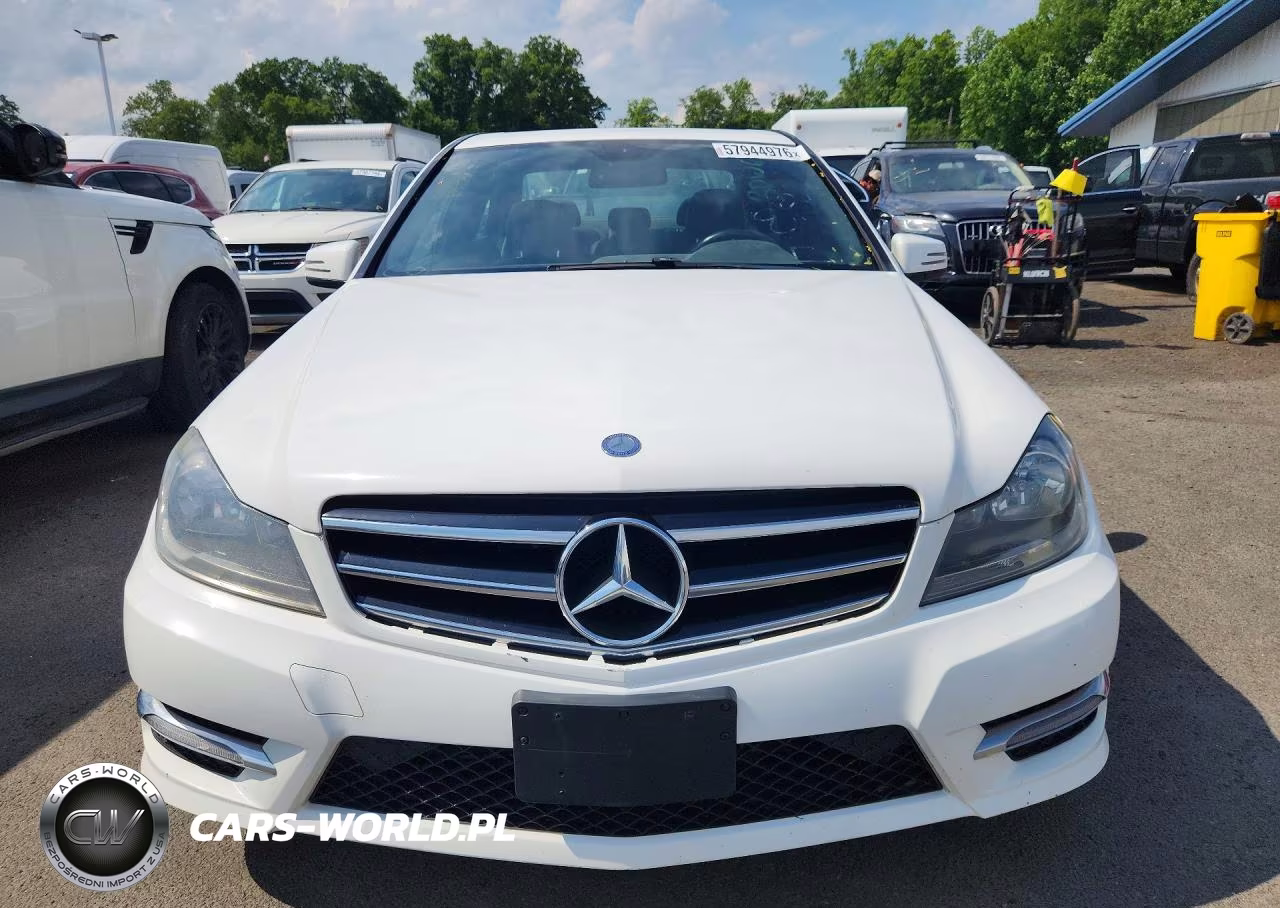 2014 Mercedes-Benz C 300 4Matic VIN:WDDGF8AB5EA932245 - 5