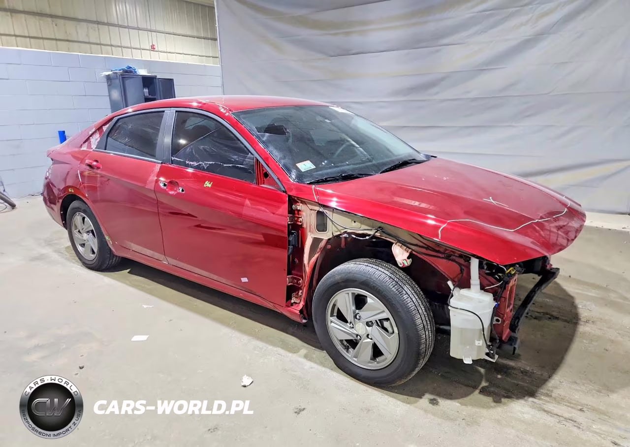2025 Hyundai Elantra Se VIN:KMHLL4DG5SU085329 - 4