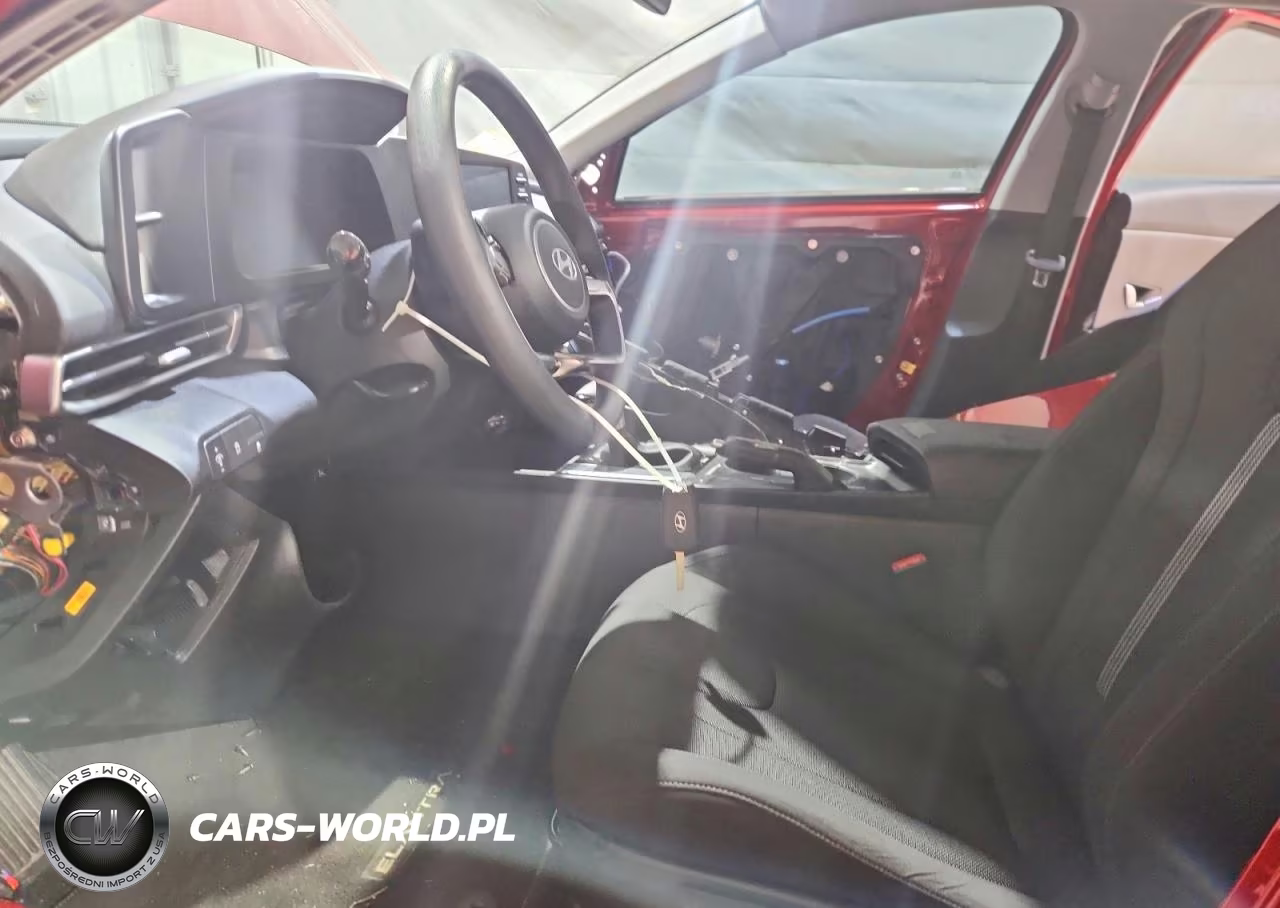 2025 Hyundai Elantra Se VIN:KMHLL4DG5SU085329 - 7