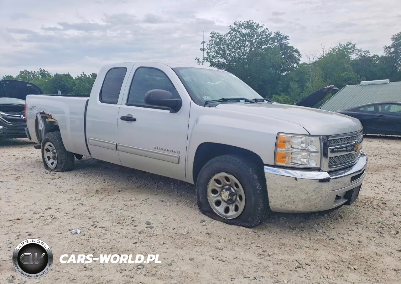 2012 Chevrolet Silverado K1500 Ls VIN:1GCRKREA0CZ257764 - 4