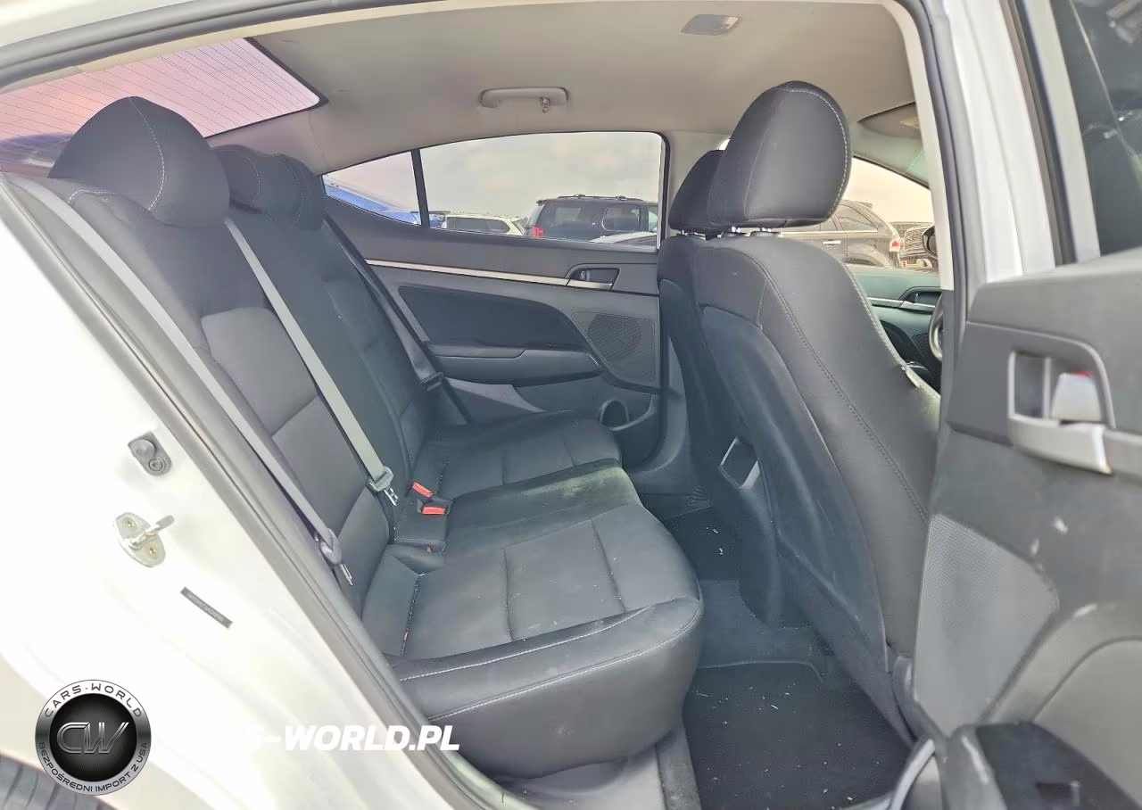 2018 Hyundai Elantra Sel VIN:5NPD84LF3JH248166 - 10