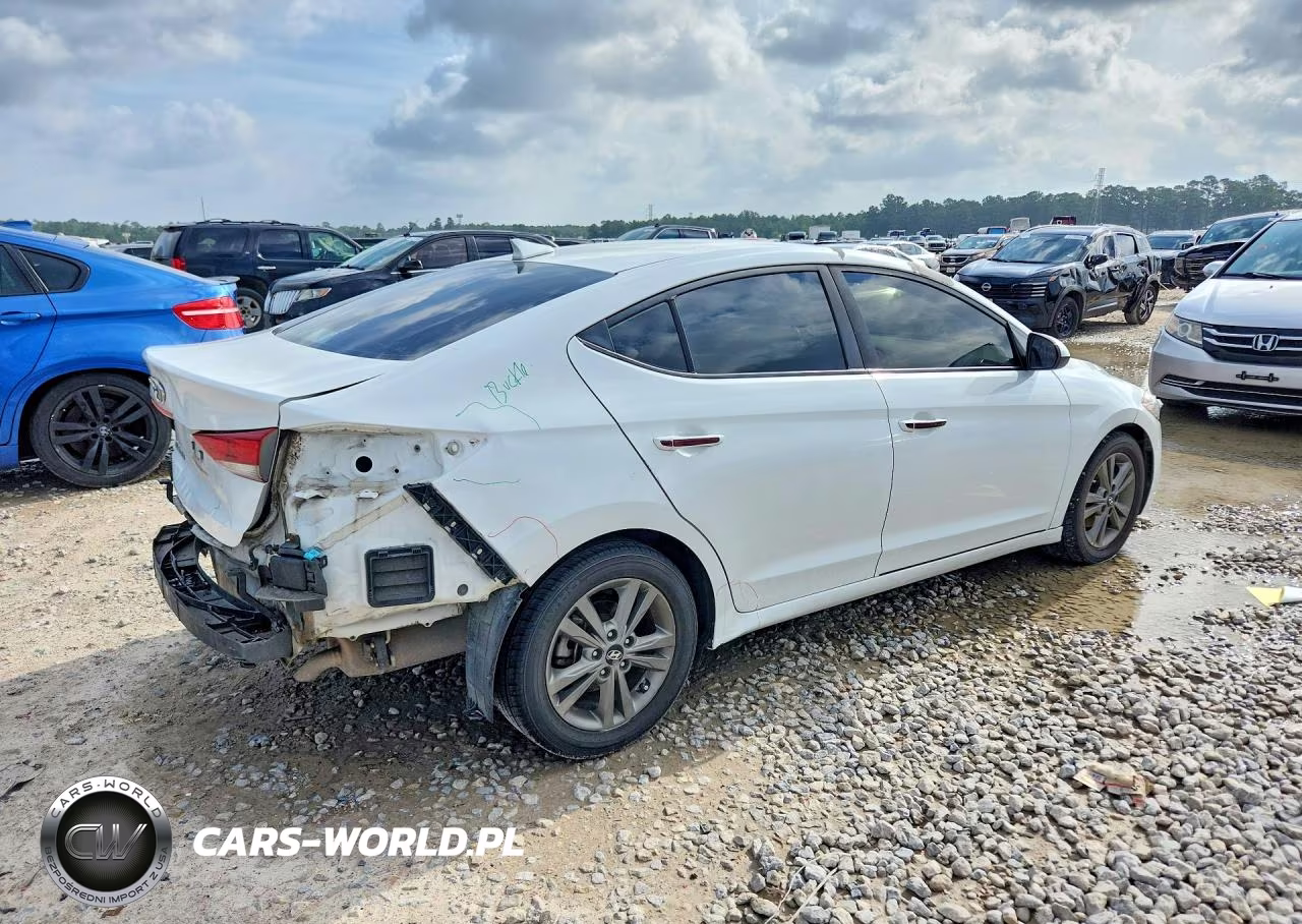 2018 Hyundai Elantra Sel VIN:5NPD84LF3JH248166 - 3