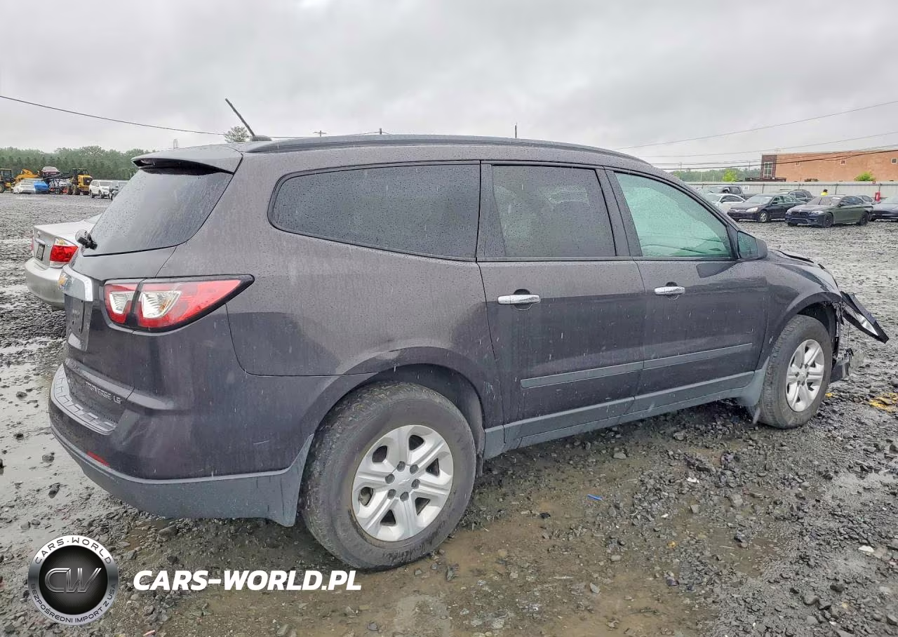 2015 Chevrolet Traverse Ls VIN:1GNKVFKD6FJ113376 - 3