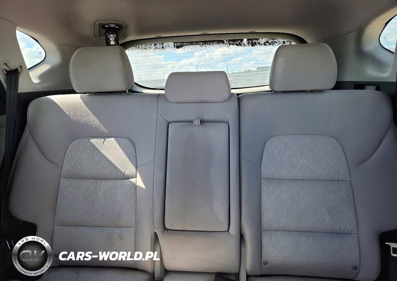 2016 Hyundai Tucson Se VIN:KM8J3CA48GU065482 - 10