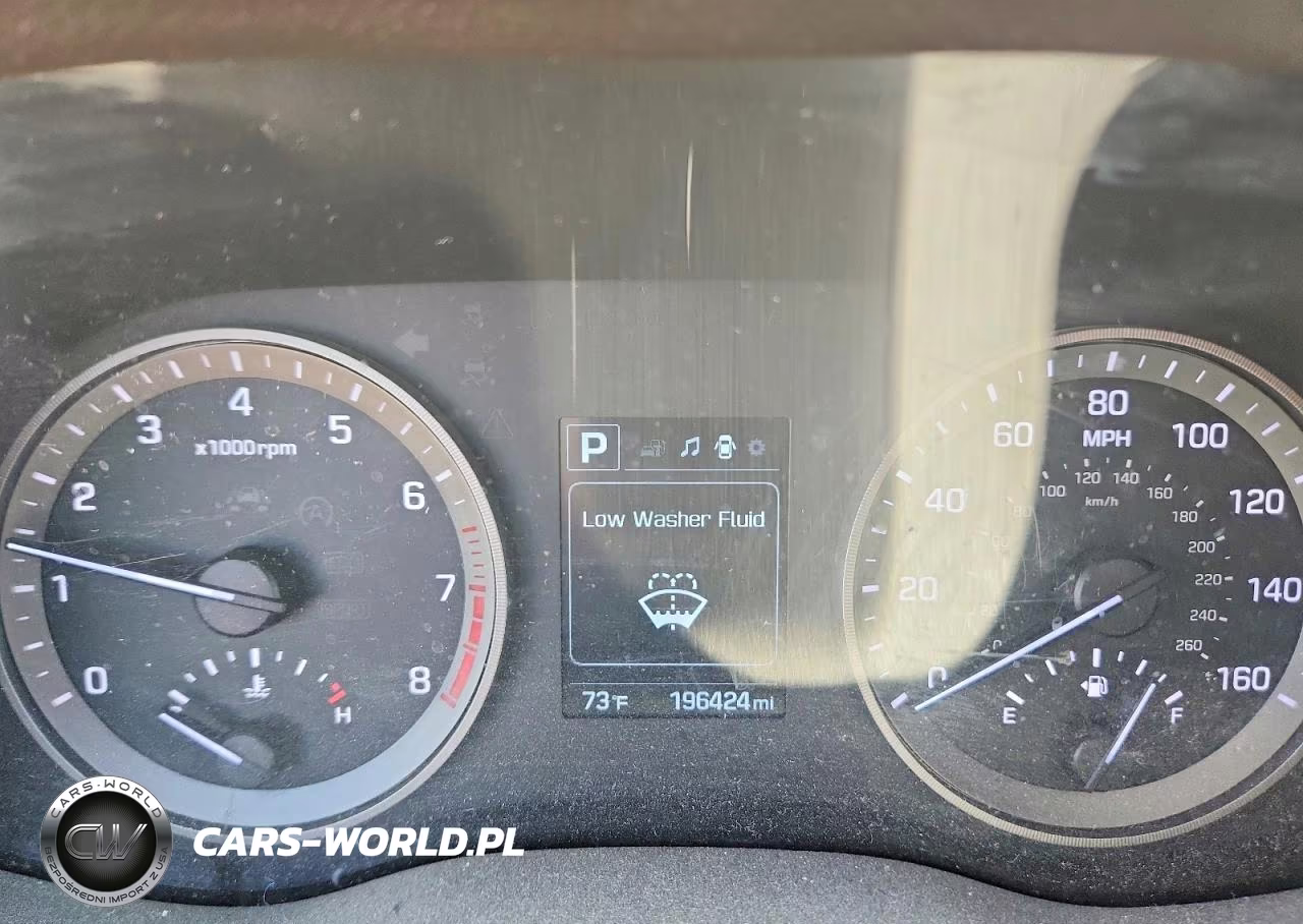 2016 Hyundai Tucson Se VIN:KM8J3CA48GU065482 - 9
