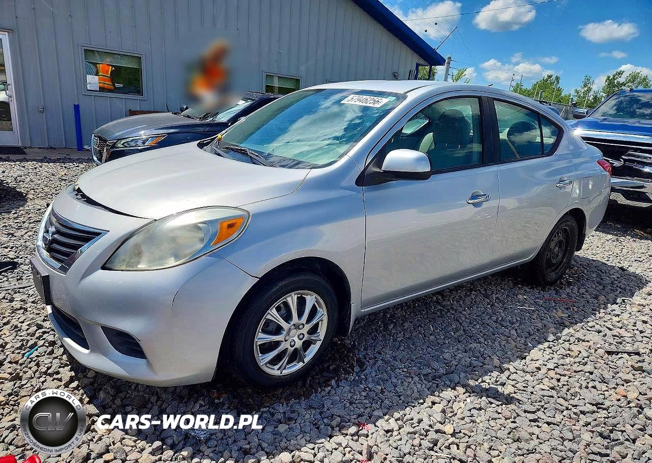 2012 Nissan Versa 1.6 S