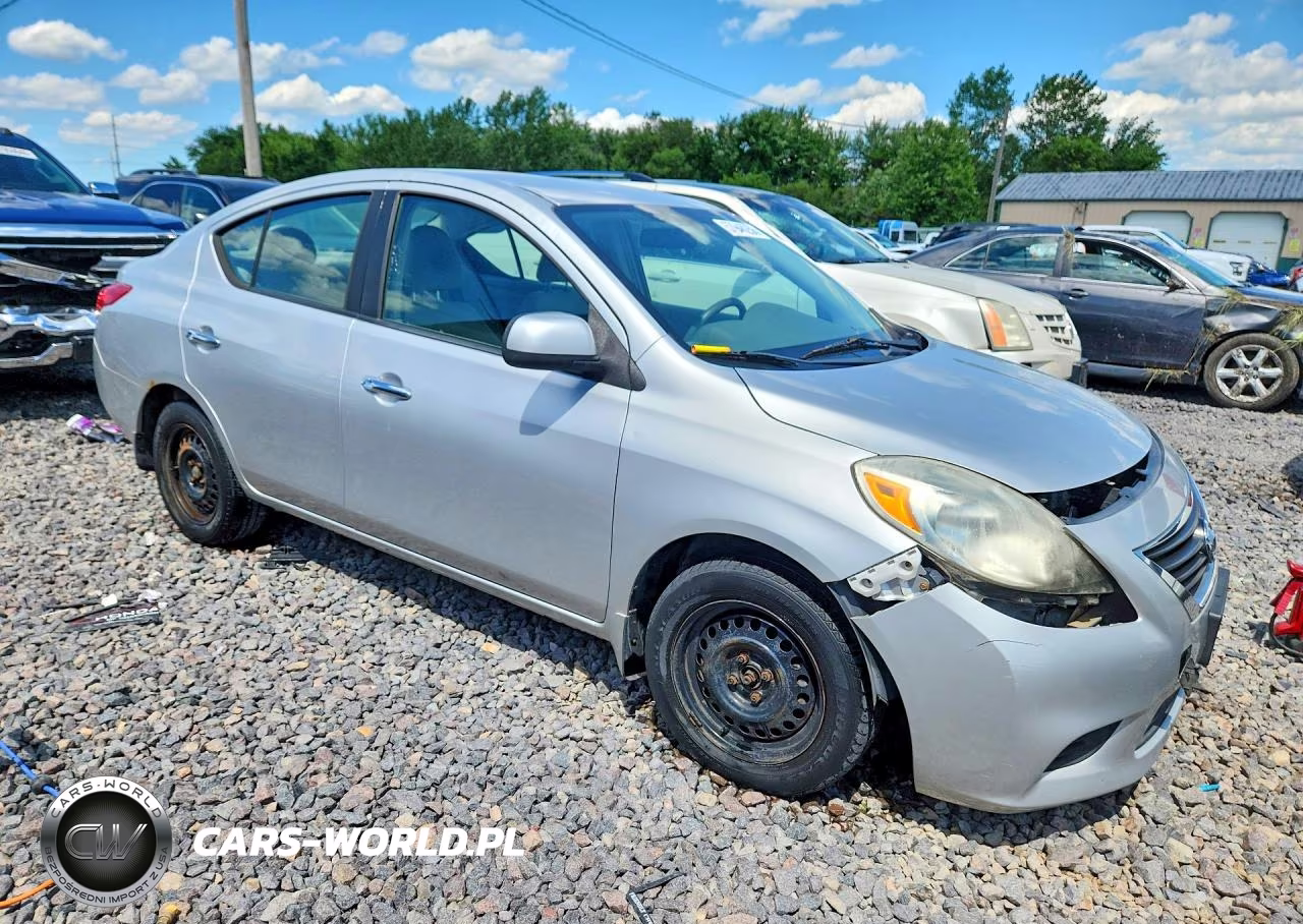 2012 Nissan Versa 1.6 S VIN:3N1CN7AP7CL868445 - 4