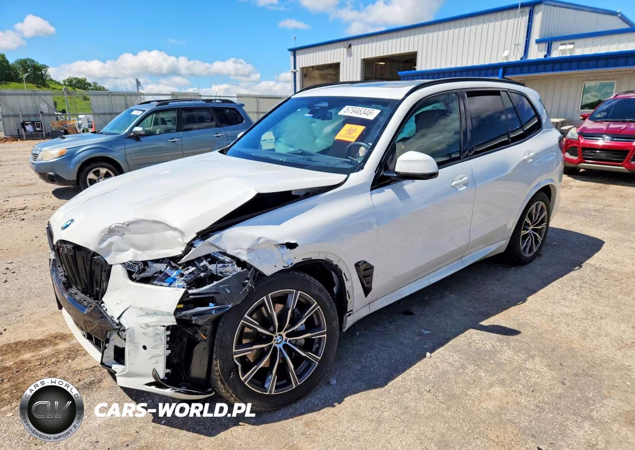 2025 BMW X5 xDrive40I – zdjęcie 1 z 13