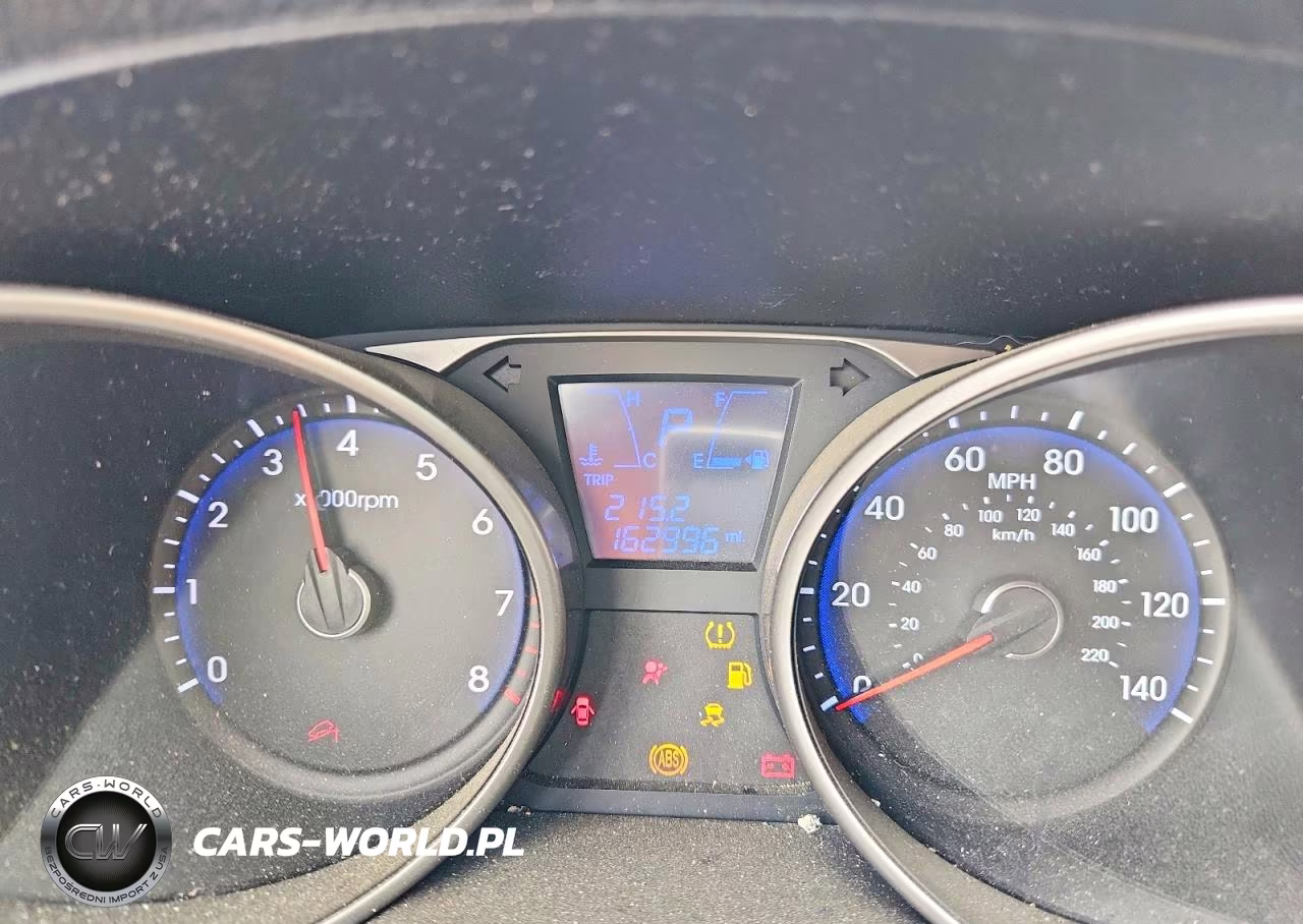 2011 Hyundai Tucson Limited VIN:KM8JU3AC8BU229701 - 9