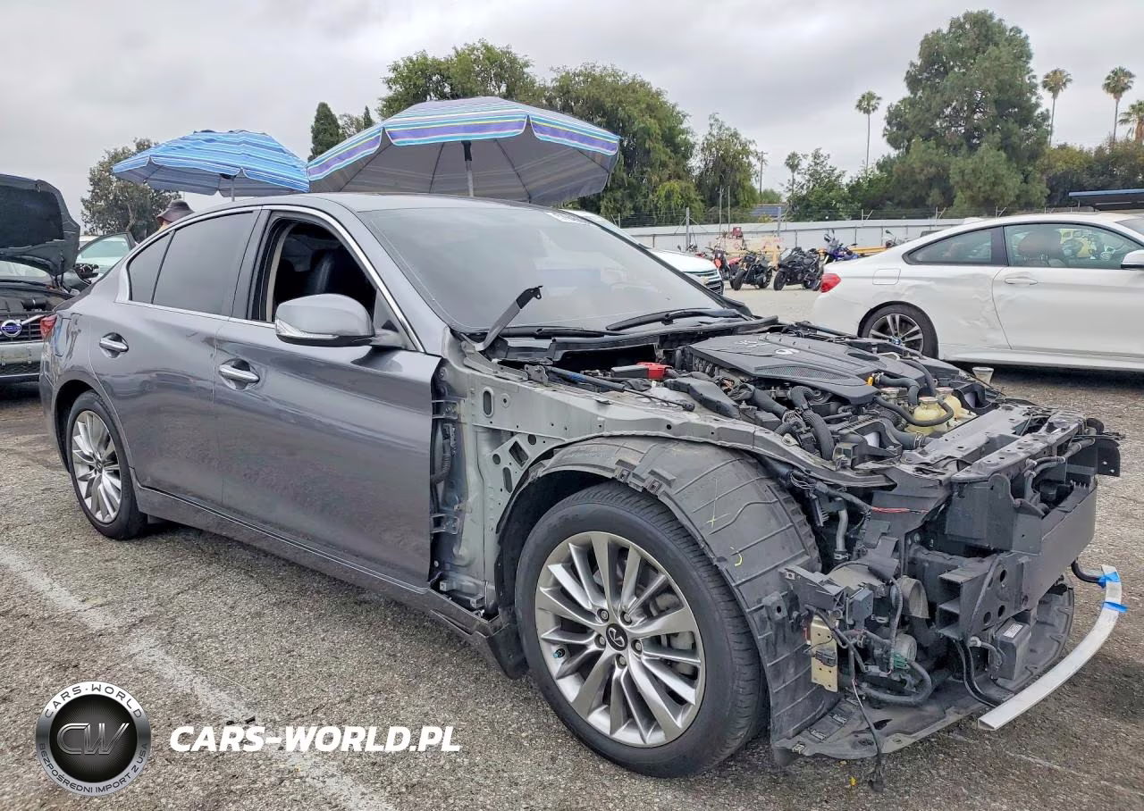2019 Infiniti Q50 3.0T Luxe VIN:JN1EV7AP7KM541878 - 4