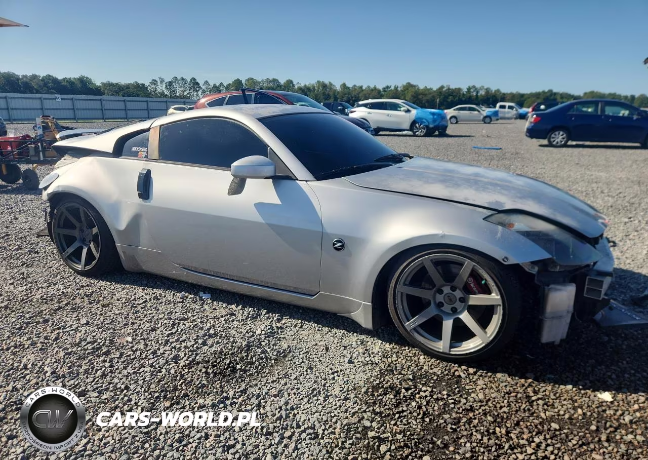 2005 Nissan 350Z Coupe VIN:JN1AZ34E65M652884 - 4