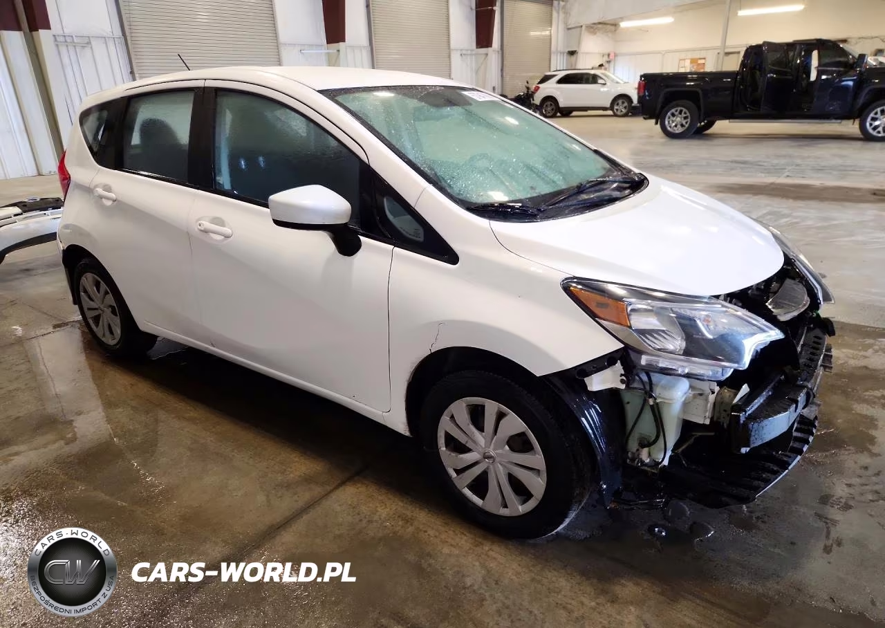 2019 Nissan Versa Note S VIN:3N1CE2CP2KL355926 - 4