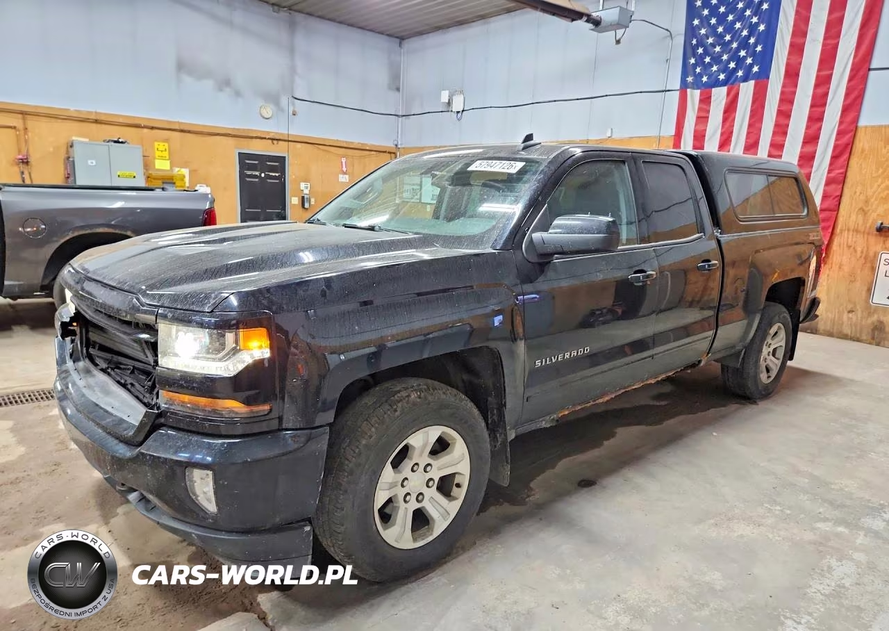 2017 Chevrolet Silverado K1500 Lt – zdjęcie 1 z 12