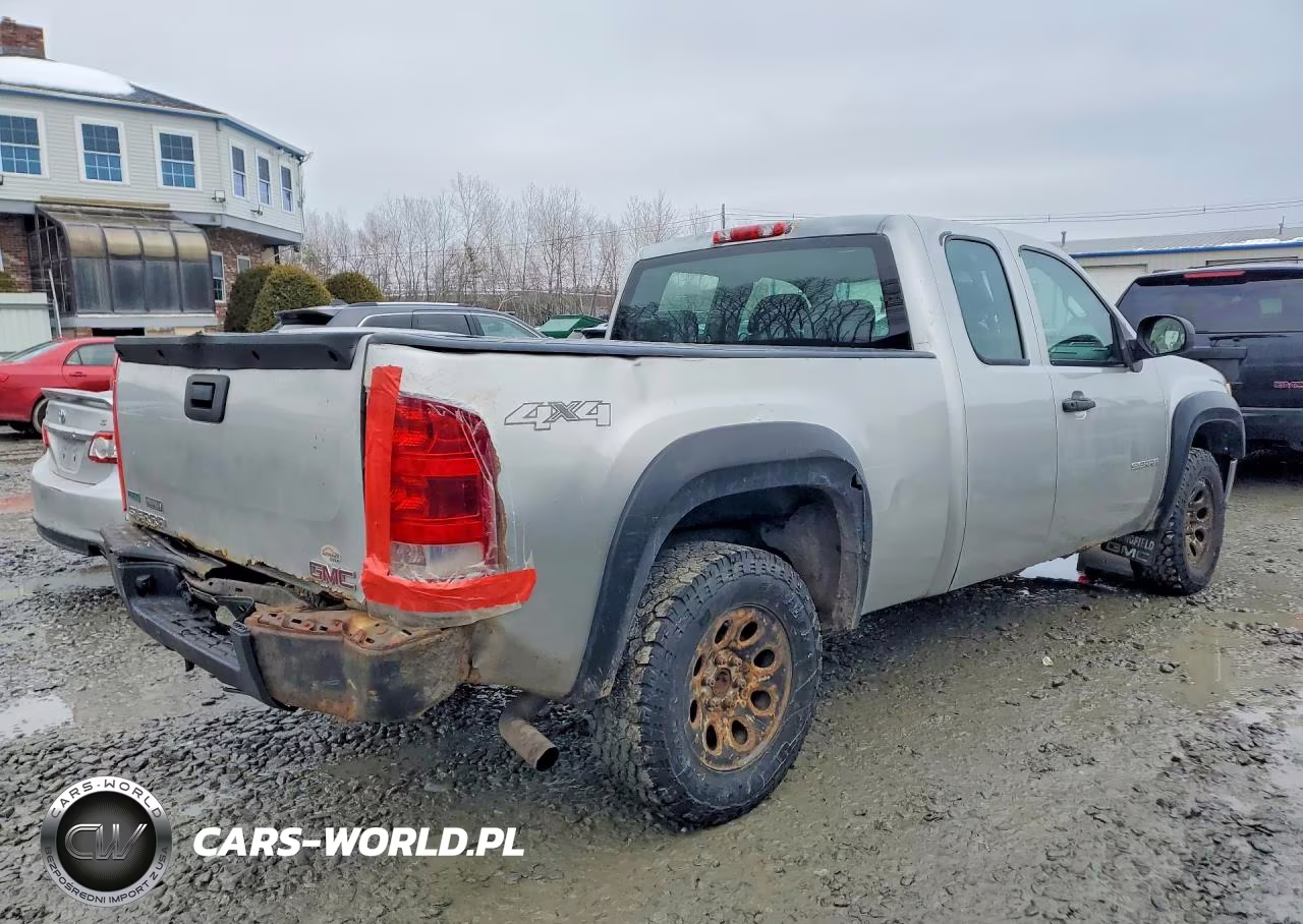 2010 GMC Sierra K1500 VIN:1GTSKTEA3AZ162742 - 3