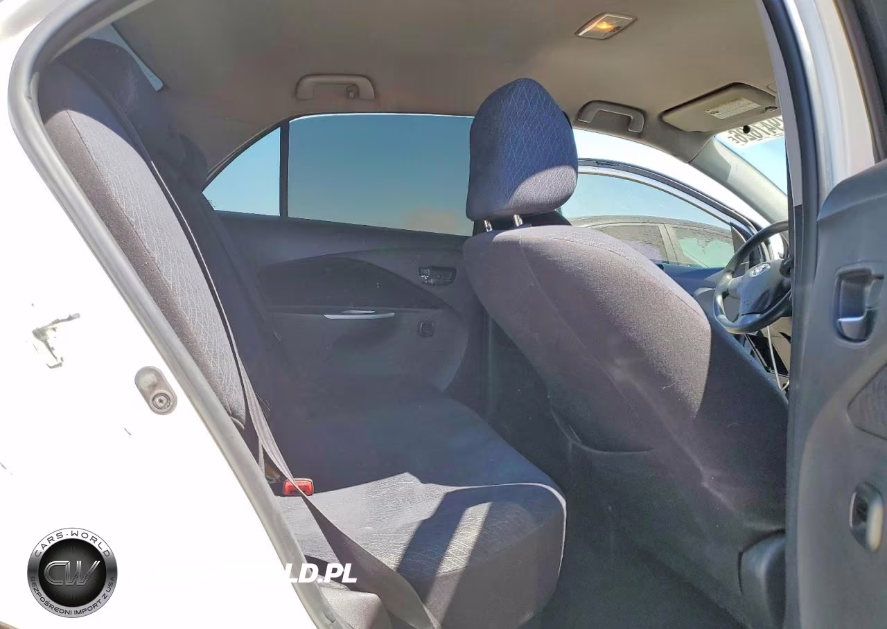 2007 Toyota Yaris S VIN:JTDBT923171181772 - 10
