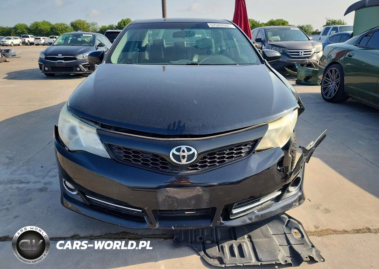 2014 Toyota Camry Se VIN:4T1BF1FK2EU318848 - 5