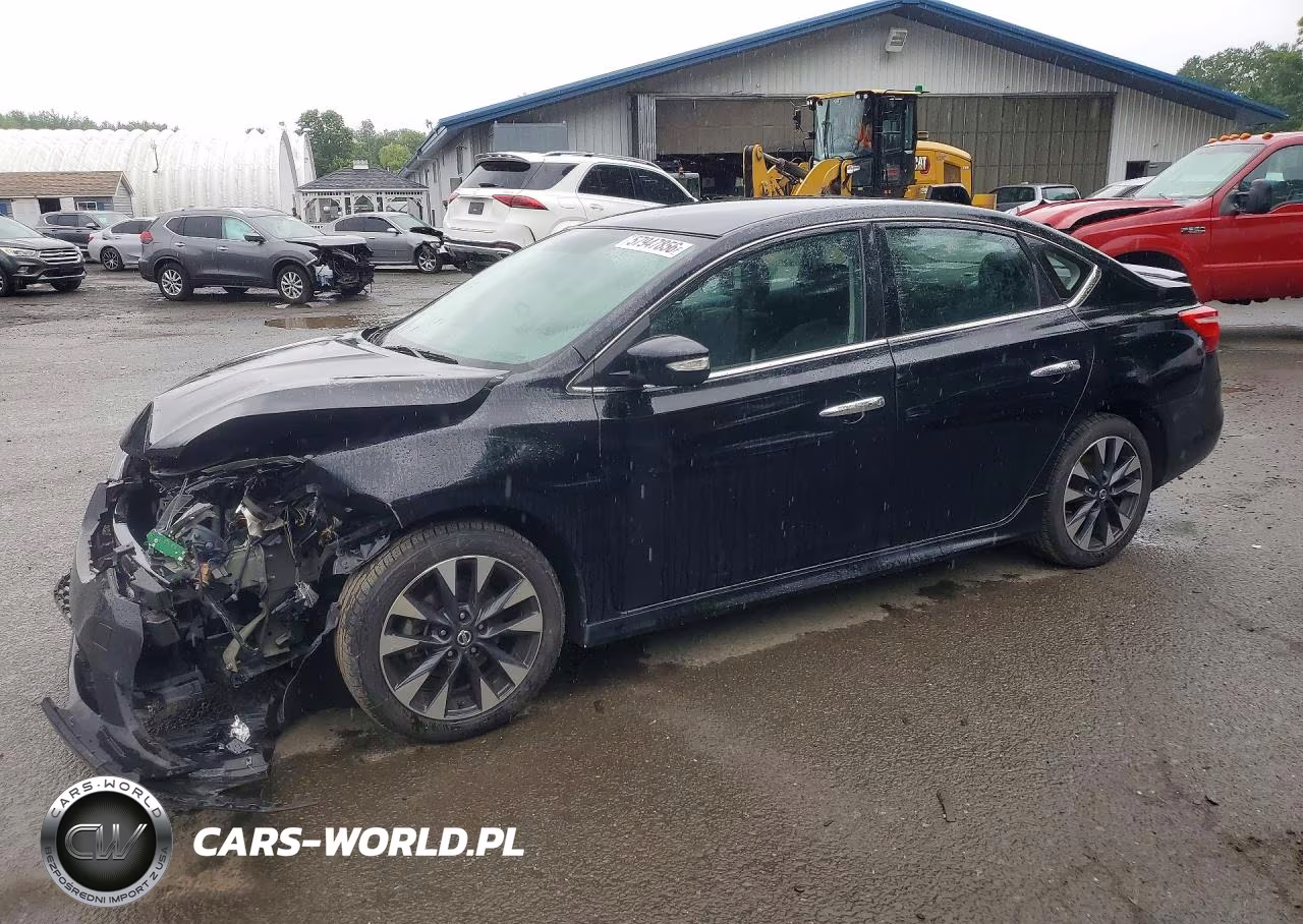 2019 Nissan Sentra Sr – zdjęcie 1 z 12