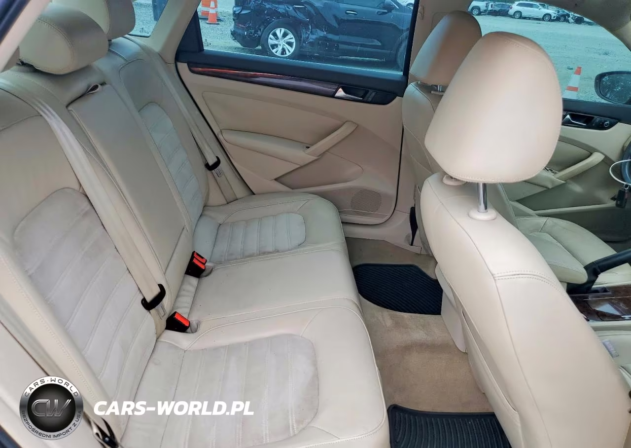 2012 Volkswagen Passat Sel VIN:1VWCN7A38CC003311 - 10