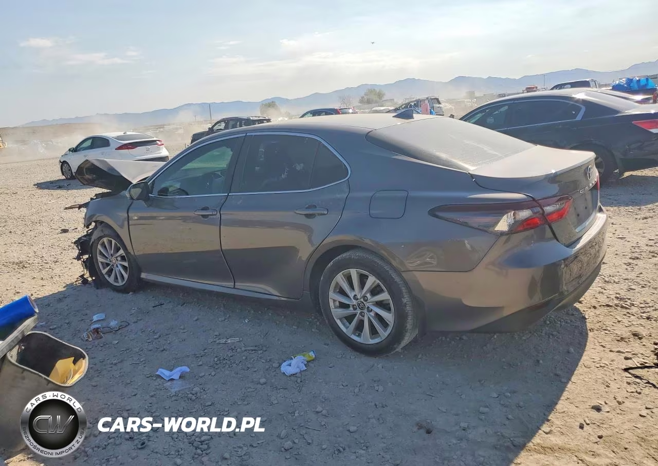 2024 Toyota Camry Le VIN:4T1C11AK5RU880405 - 2