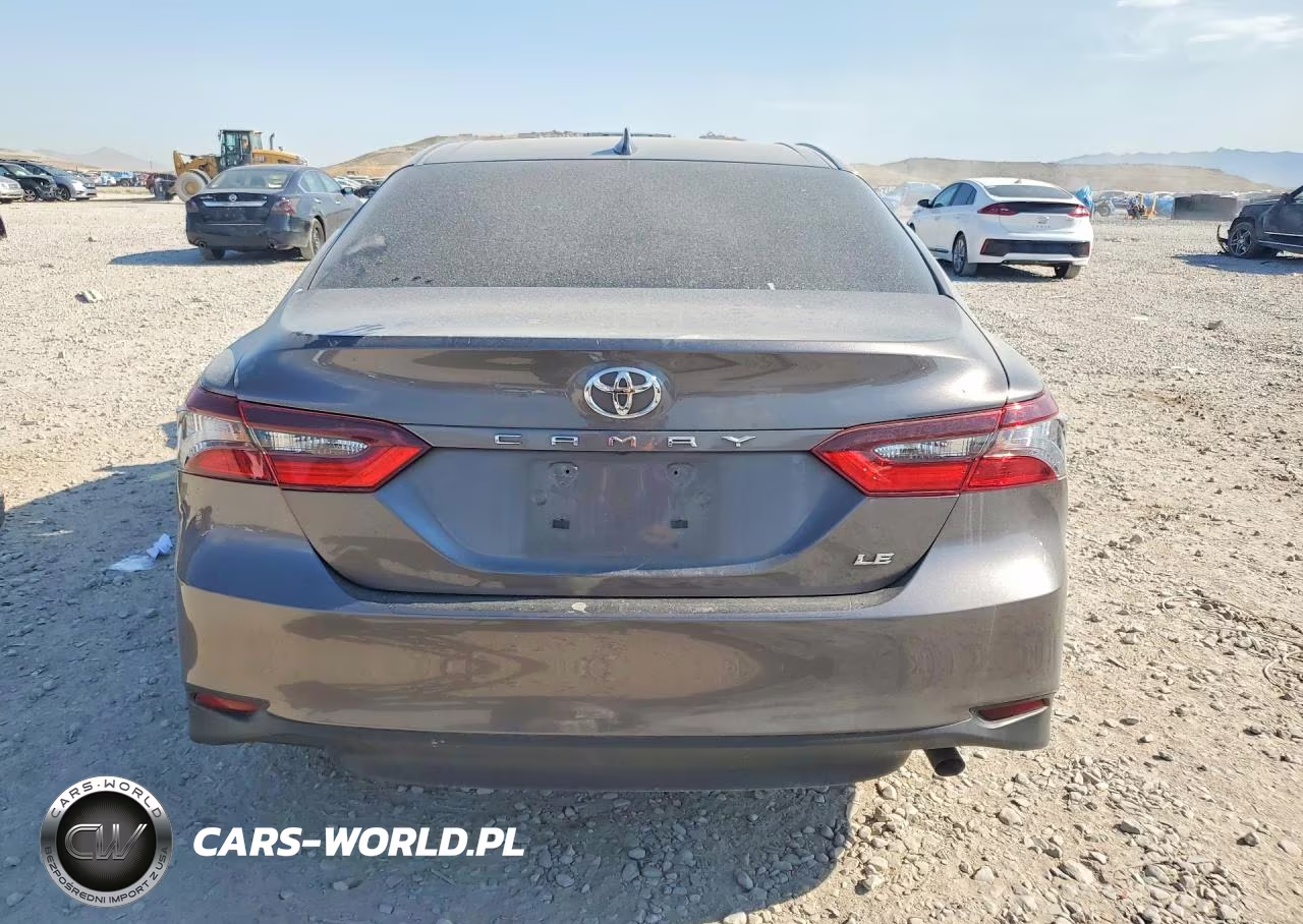 2024 Toyota Camry Le VIN:4T1C11AK5RU880405 - 6
