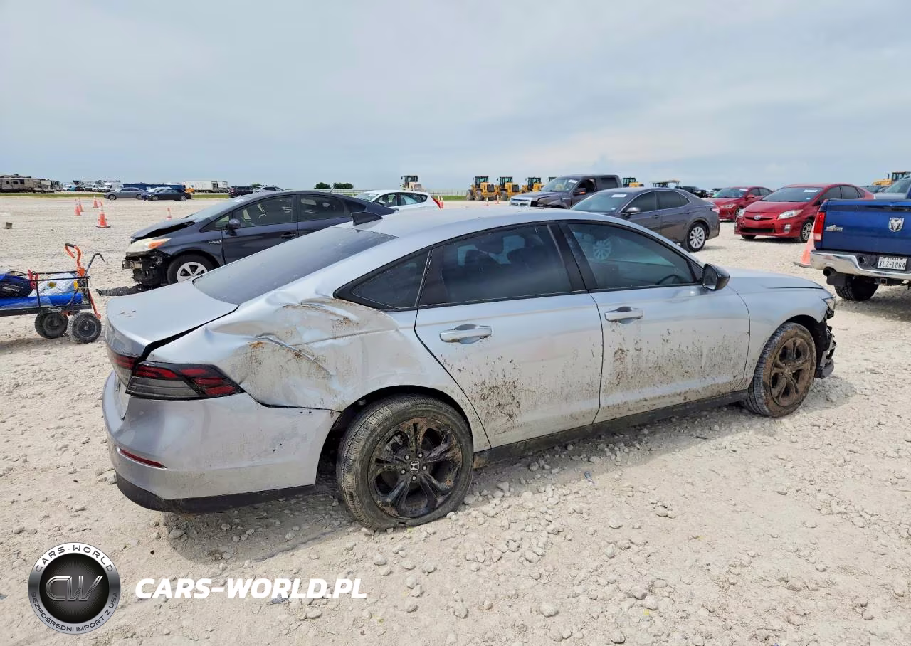 2025 Honda Accord Se VIN:1HGCY1F4XSA021619 - 3