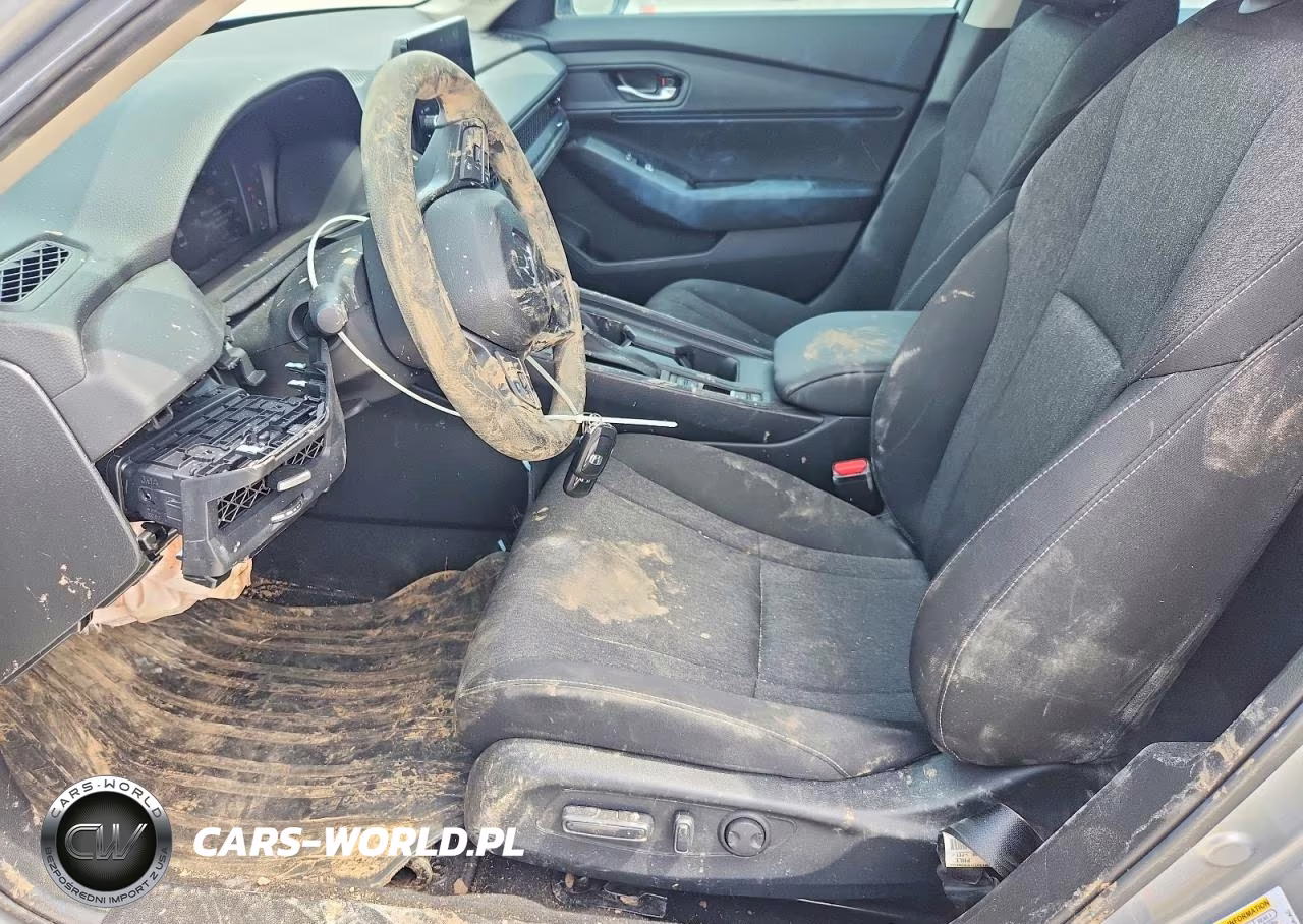 2025 Honda Accord Se VIN:1HGCY1F4XSA021619 - 7