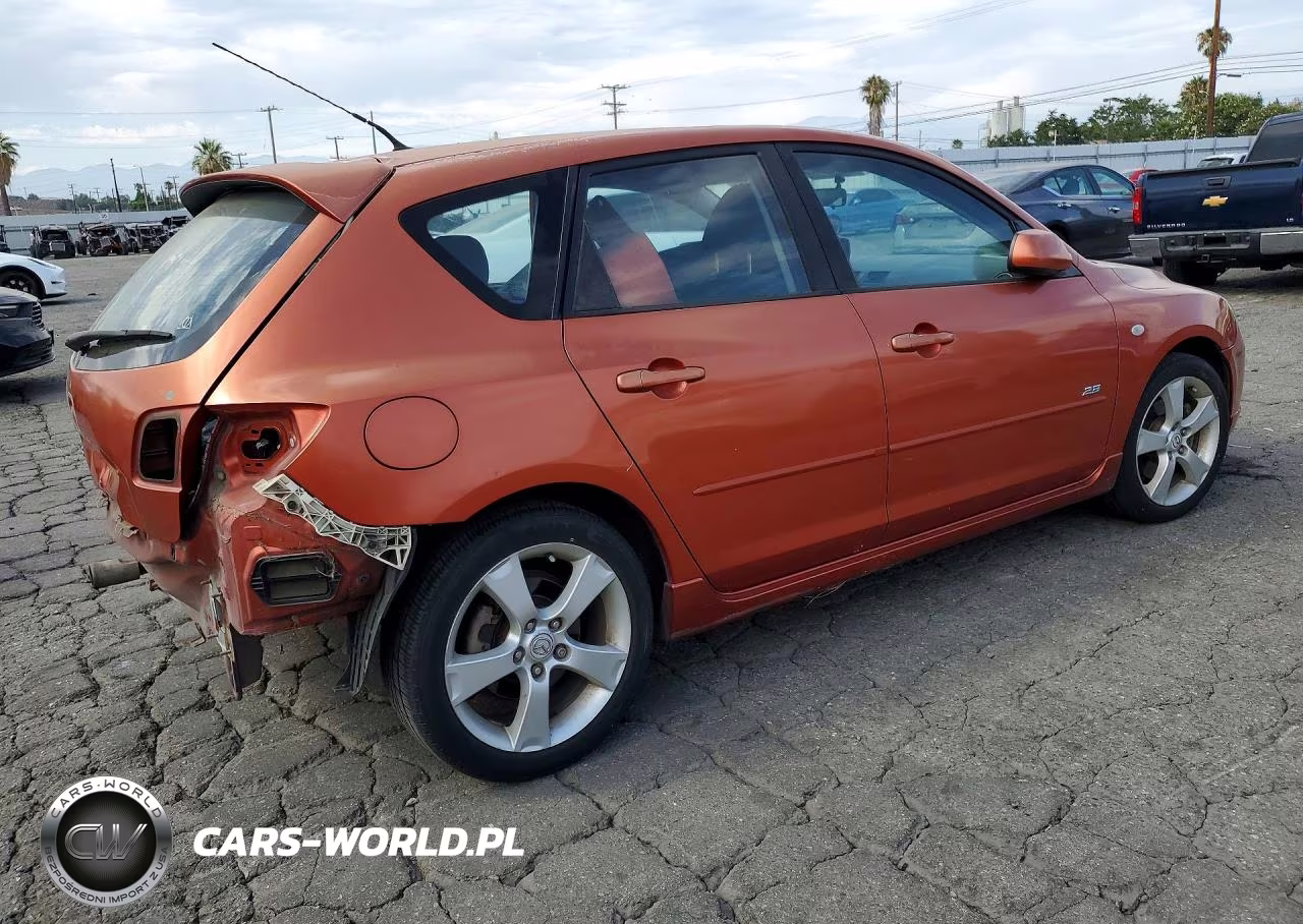 2005 Mazda 3 Hatchback VIN:JM1BK143051298628 - 3