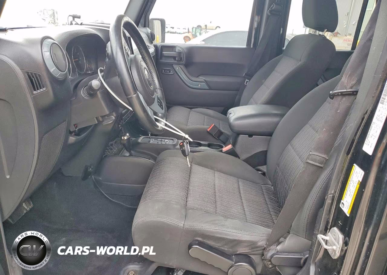 2012 Jeep Wrangler Unlimited Sport VIN:1C4BJWDG7CL100616 - 7