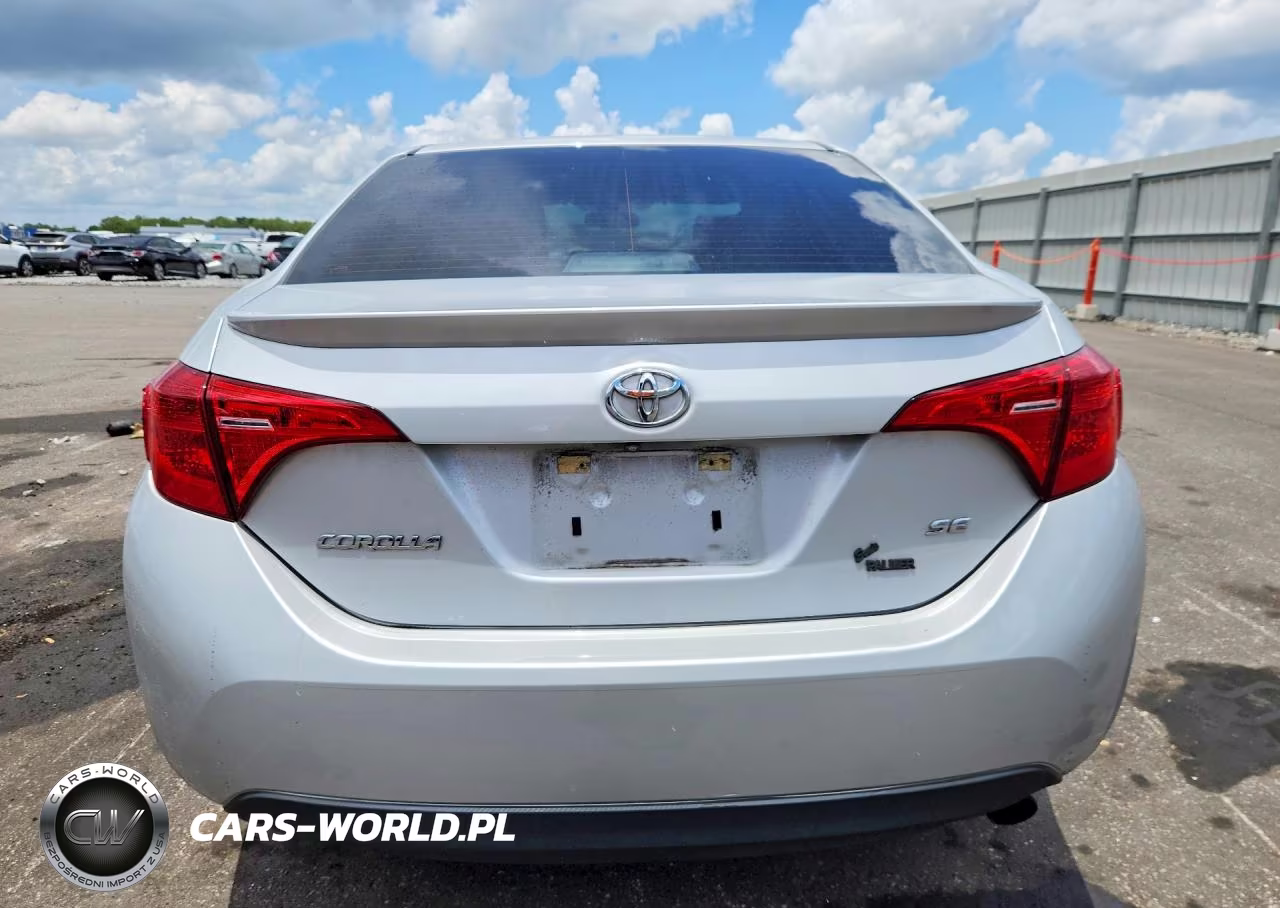 2018 Toyota Corolla Se VIN:5YFBURHE6JP806997 - 6