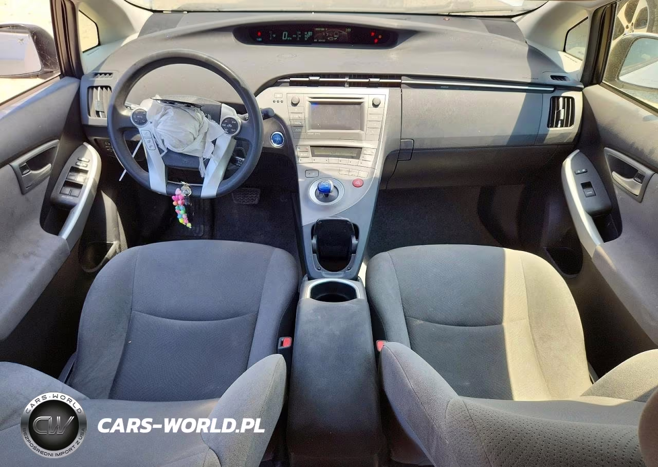 2015 Toyota Prius Three VIN:JTDKN3DU1F0399678 - 8