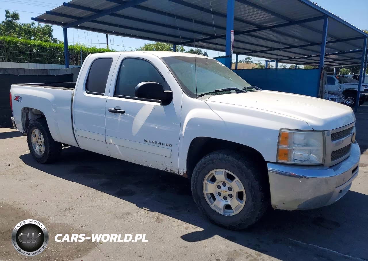 2013 Chevrolet Silverado K1500 Lt VIN:1GCRKSE73DZ127443 - 4