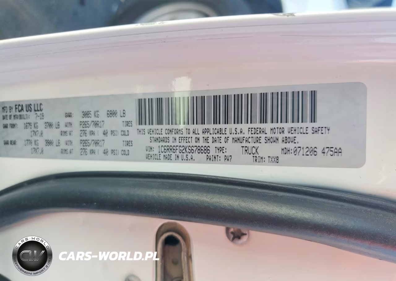 2019 Ram 1500 Classic Tradesman VIN:1C6RR6FG2KS678686 - 12