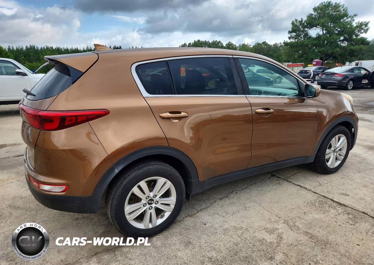 2018 Kia Sportage Lx VIN:KNDPM3AC7J7318672 - 3