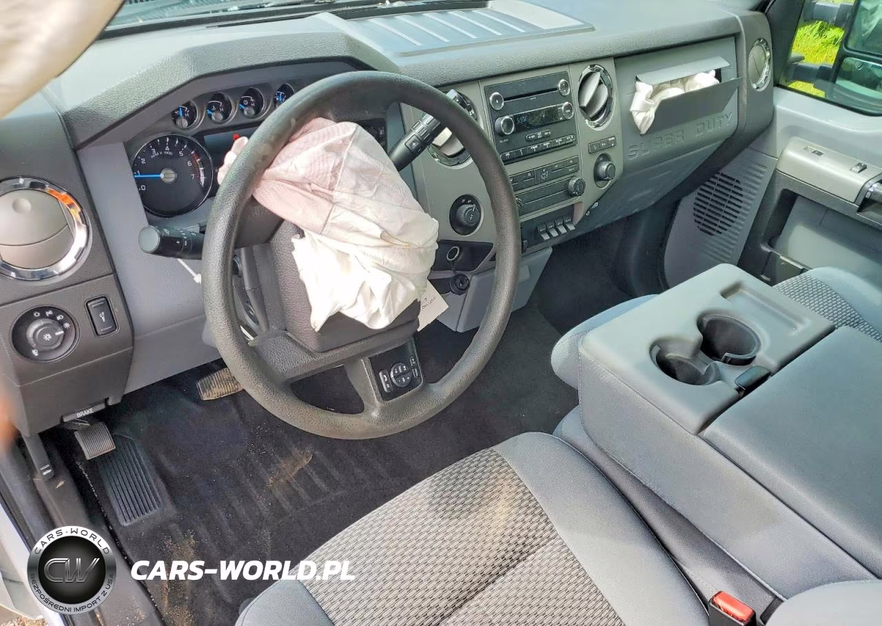 2016 Ford F250 Super Duty VIN:1FTBF2B61GEB59515 - 8