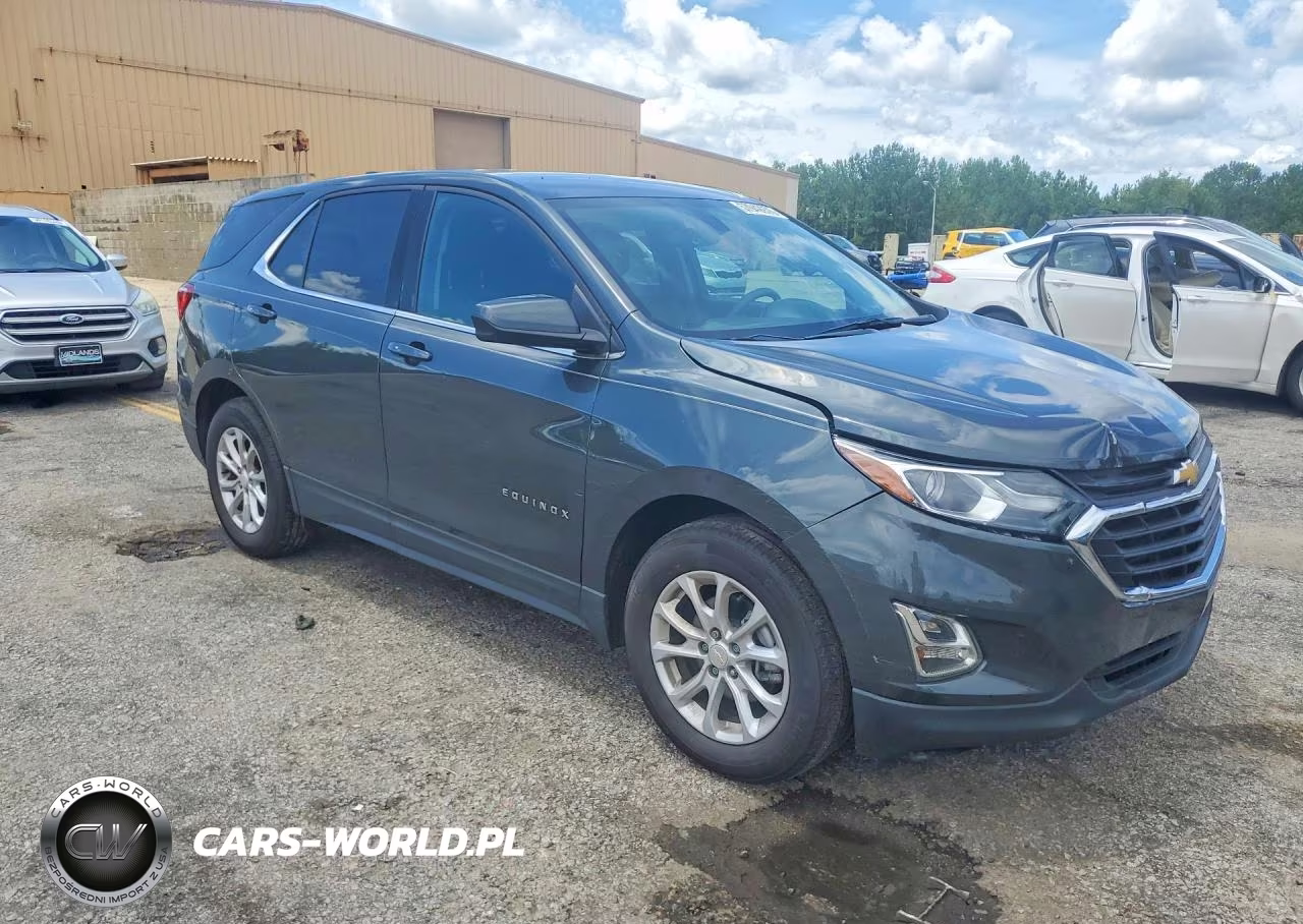 2018 Chevrolet Equinox Lt VIN:3GNAXJEV2JS586177 - 4